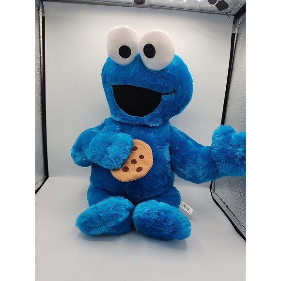 Sesame Street - Cookie Monster- 20” - Picture 6 of 6